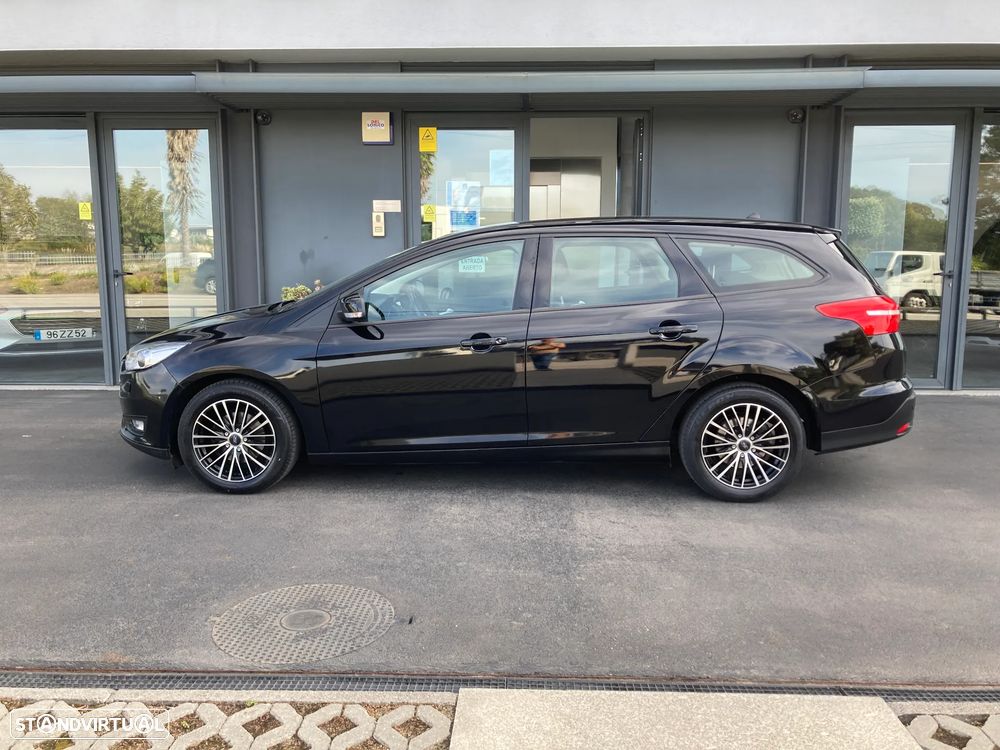 Ford Focus SW 1.5 EcoBlue S&S TITANIUM - 5
