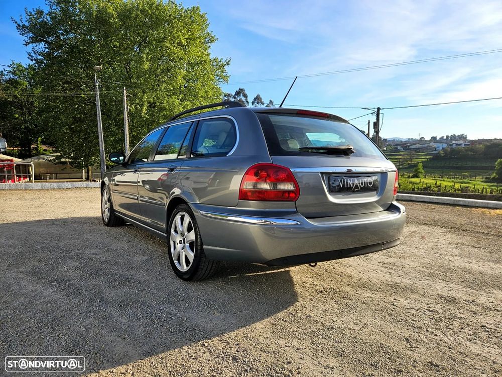 Jaguar X-Type - 4