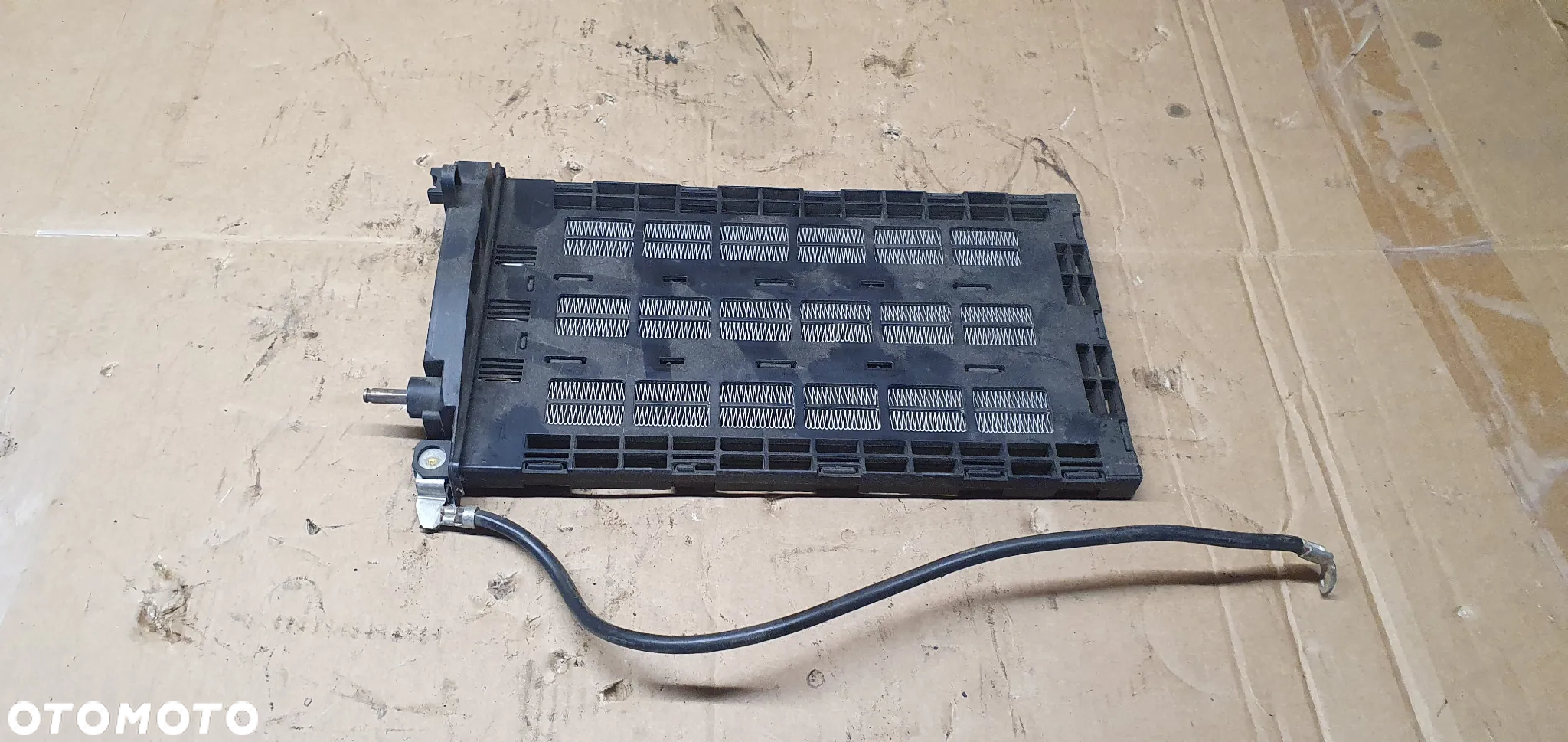 Nagrzewnica elektryczna chłodniczka BMW E90 E91 - 2