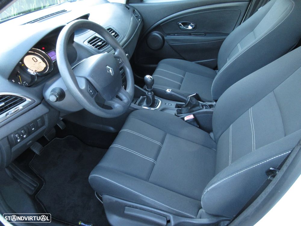 Renault mégane - 19