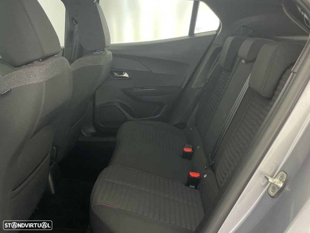 Peugeot 2008 1.5 BlueHDi Active EAT8 - 12