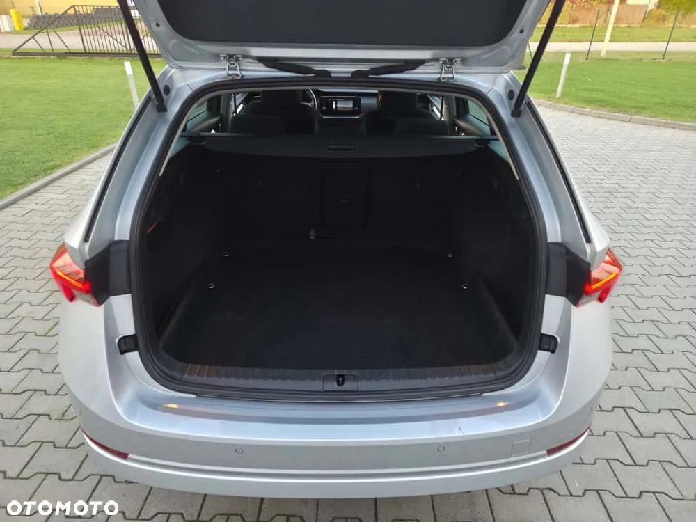 Skoda Octavia 2.0 TDI Ambition - 6
