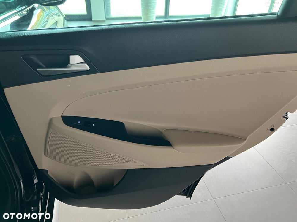 Hyundai Tucson - 34