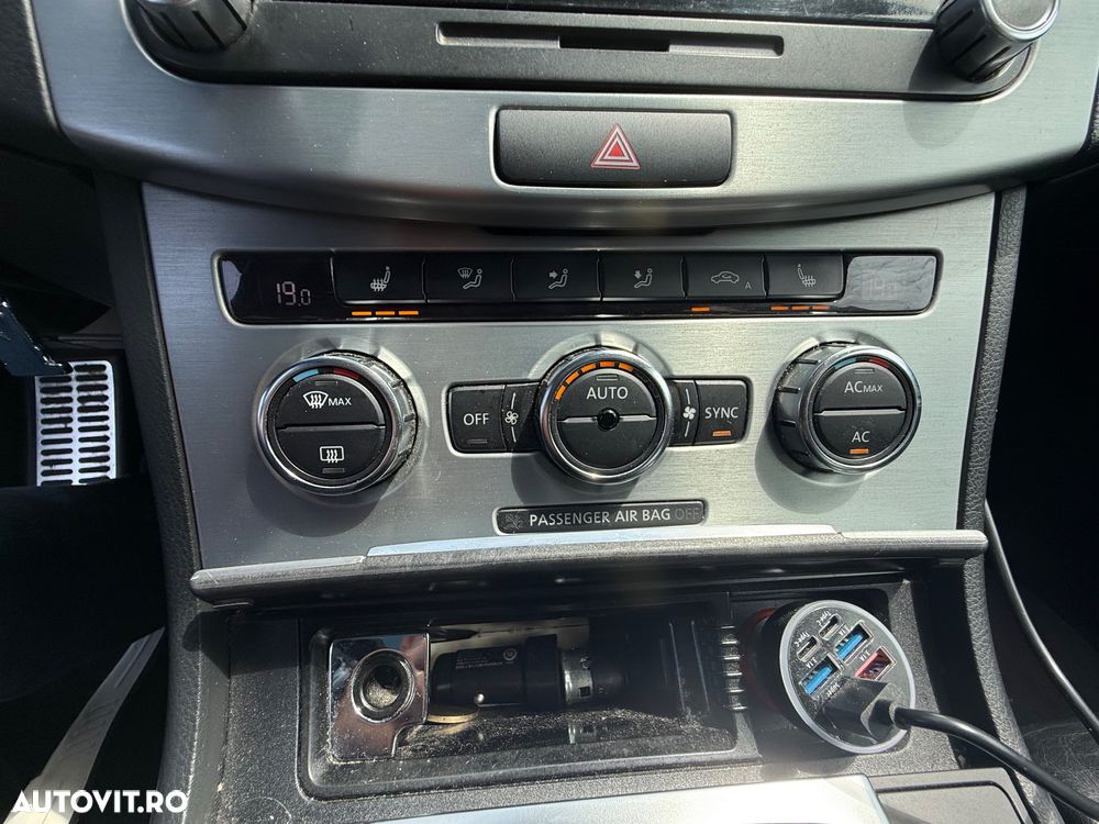 Volkswagen Passat CC 2.0 TDI BlueMotion Technology DSG - 14