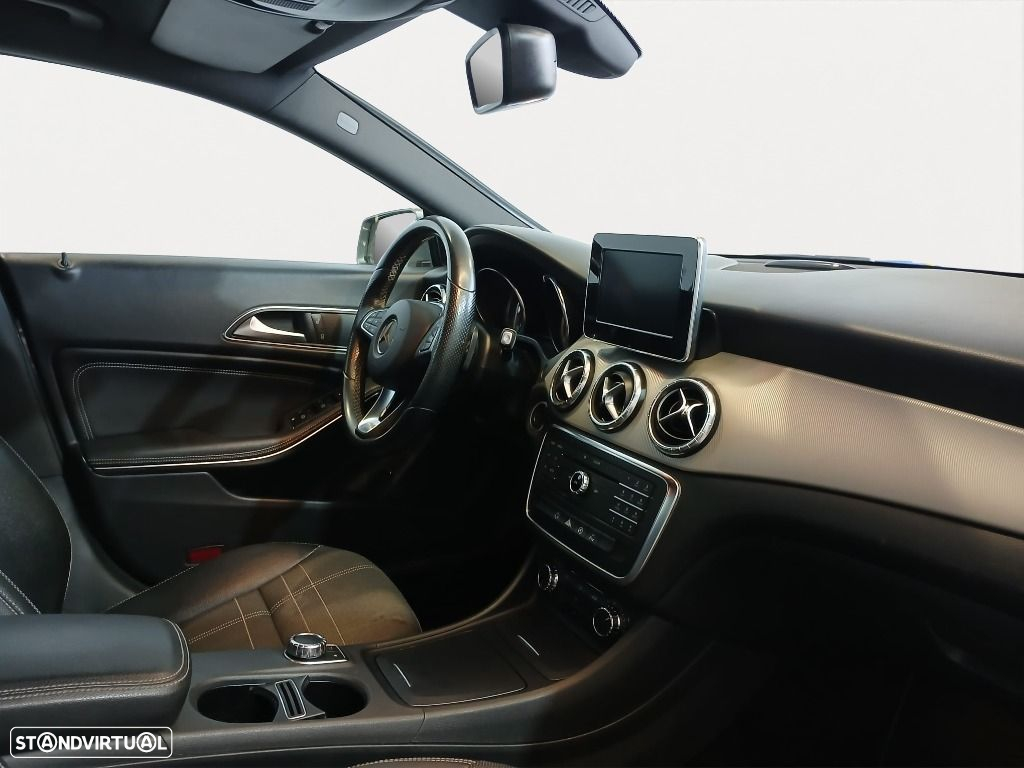 Mercedes-Benz CLA 220 CDi Aut. - 11