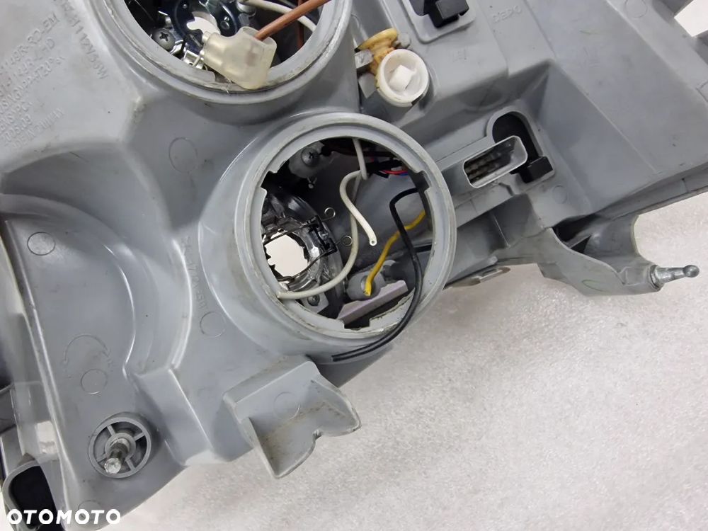 RENAULT MASTER II / OPEL MOVANO 00-06 PRAWA LAMPA PRZEDNIA PRZÓD , NR AUKCJI LL206 - 12