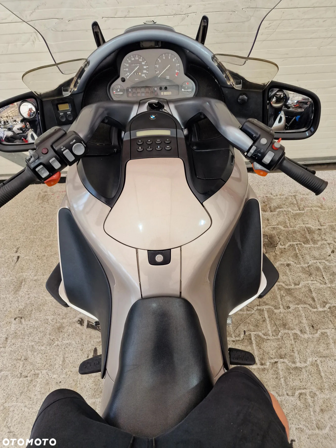 BMW LT - 28