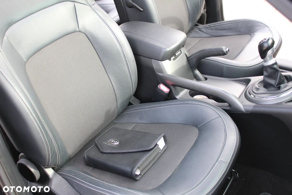 Kia Sportage 2.0 CRDI L 2WD - 11