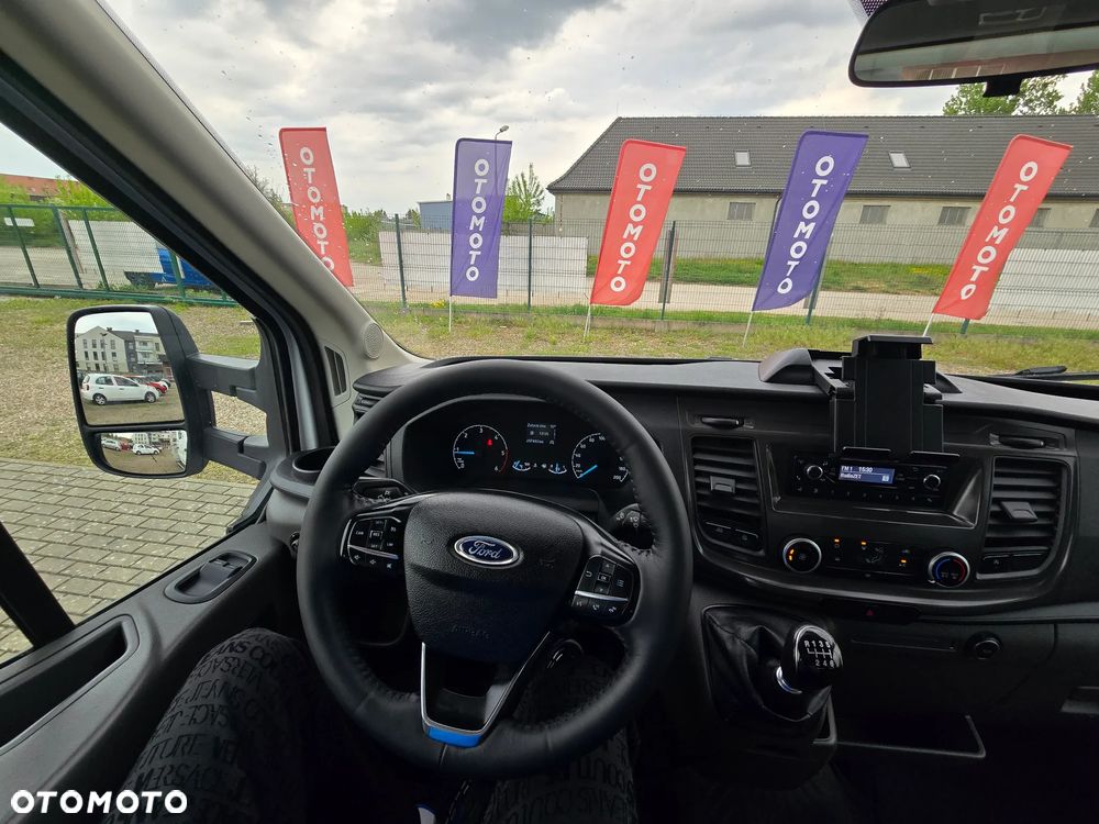 Ford Transit - 27