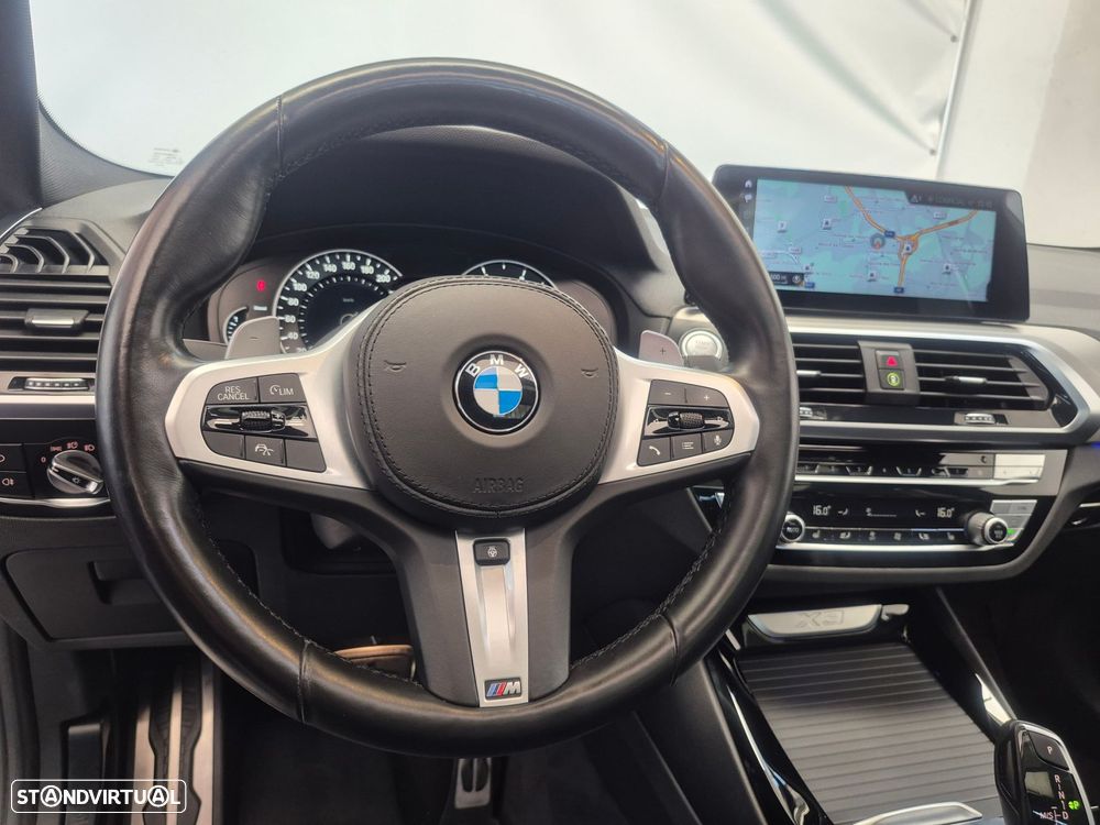 BMW X3 20 d xDrive Pack M - 18