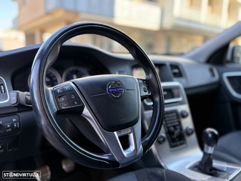 Volvo S60 1.6 D2 R-Design Momentum - 8