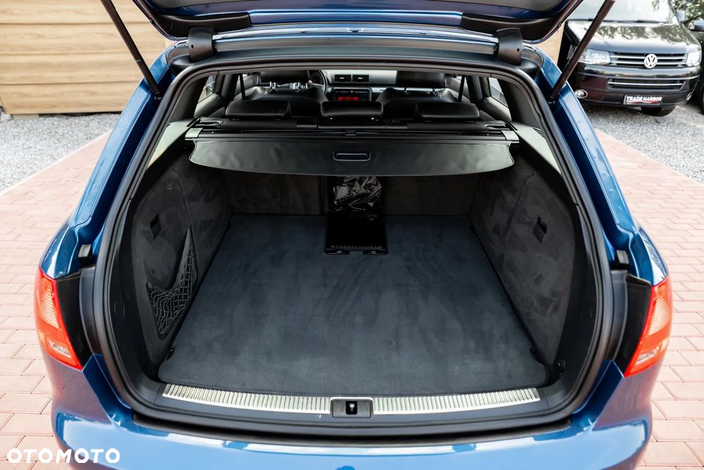 Audi A4 Avant 2.0 T FSI quattro tiptronic - 22