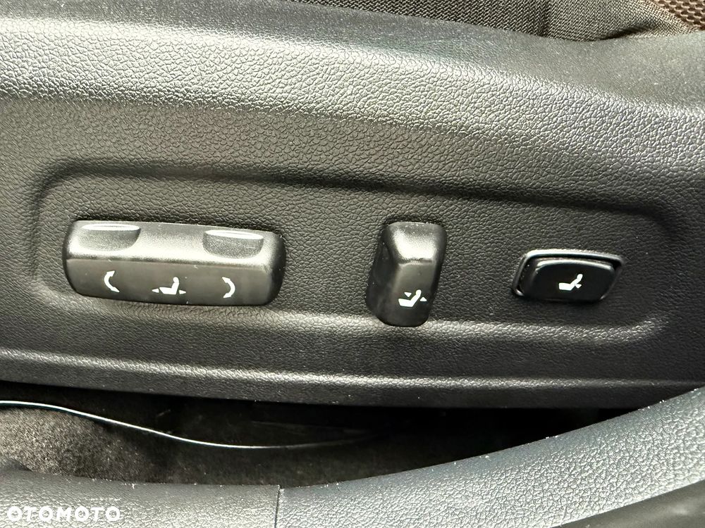 Kia Ceed 1.6 GDI Platinum Edition - 10