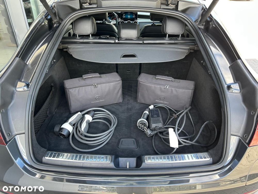 Mercedes-Benz GLC 300 e 4-Matic Business Edition - 11