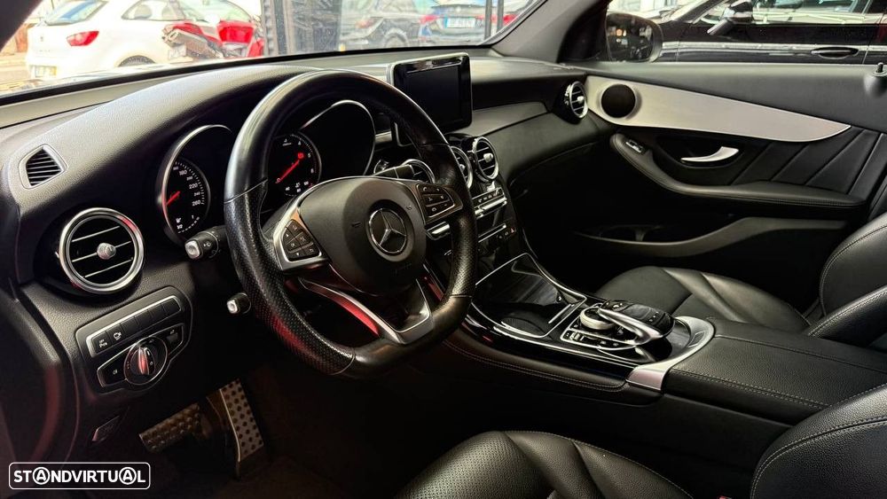 Mercedes-Benz GLC 250 d Coupé AMG Line 4-Matic - 21