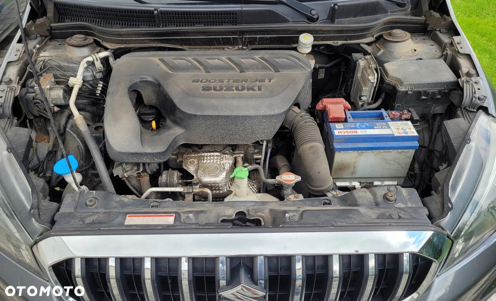 Suzuki SX4 S-Cross 1.4 T Premium - 4