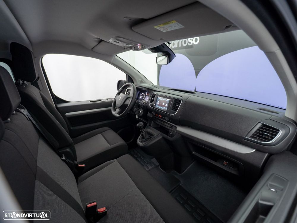 Peugeot Traveller - 25