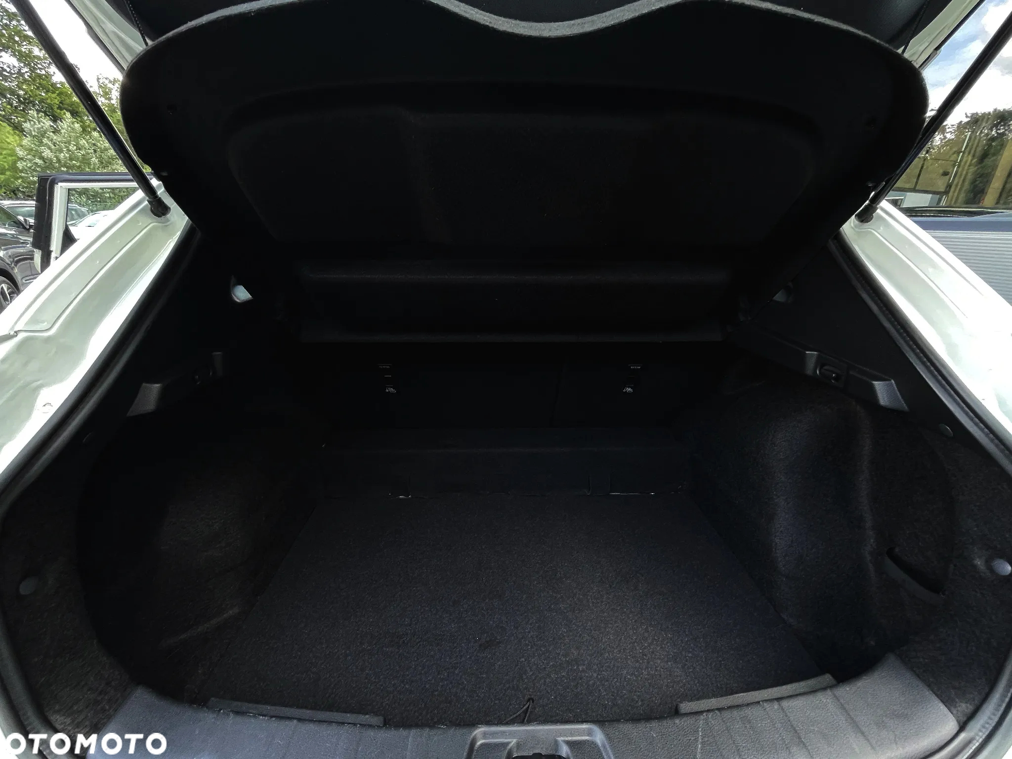 Nissan Qashqai 1.3 DIG-T Visia - 37