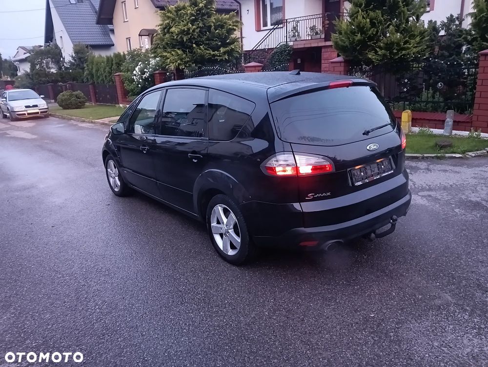 Ford S-Max 2.5 Titanium - 25