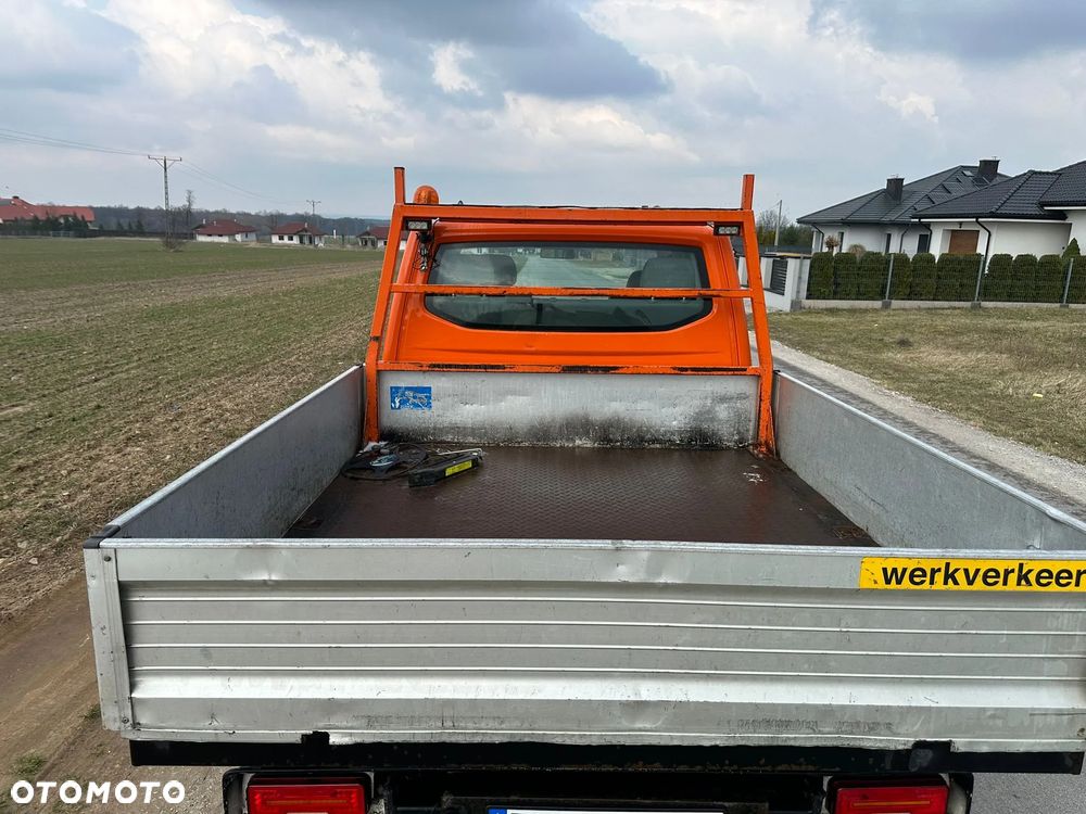 Volkswagen Transporter - 10