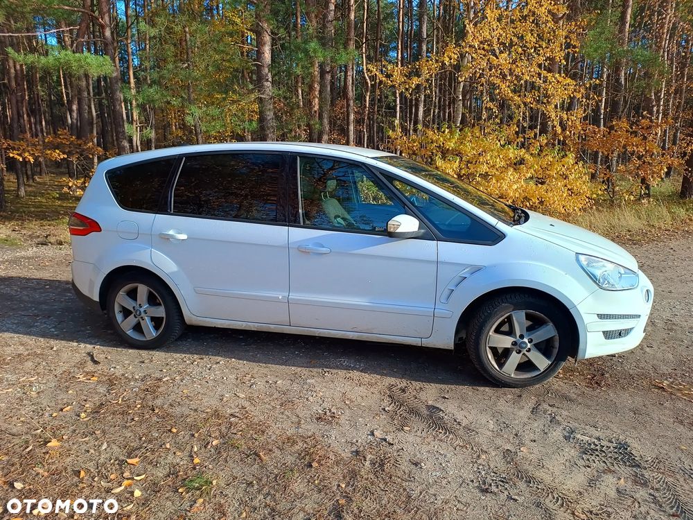 Ford S-Max 2.0 TDCi DPF Titanium - 3