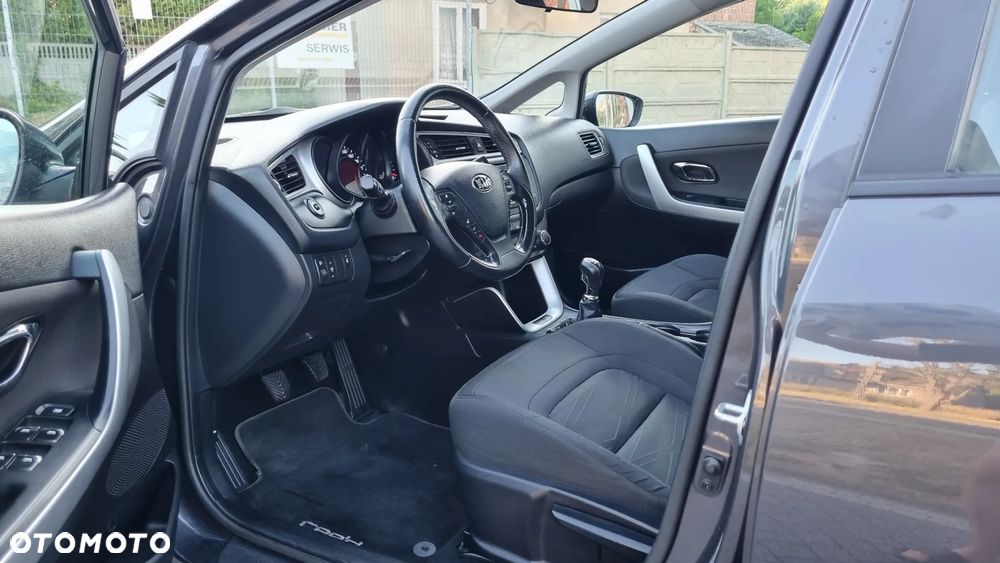 Kia Ceed SW 1.4 Attract - 11