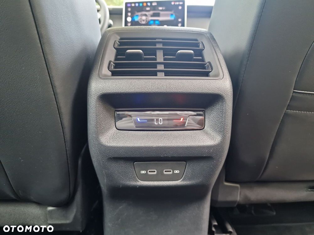 Volkswagen Tayron - 27