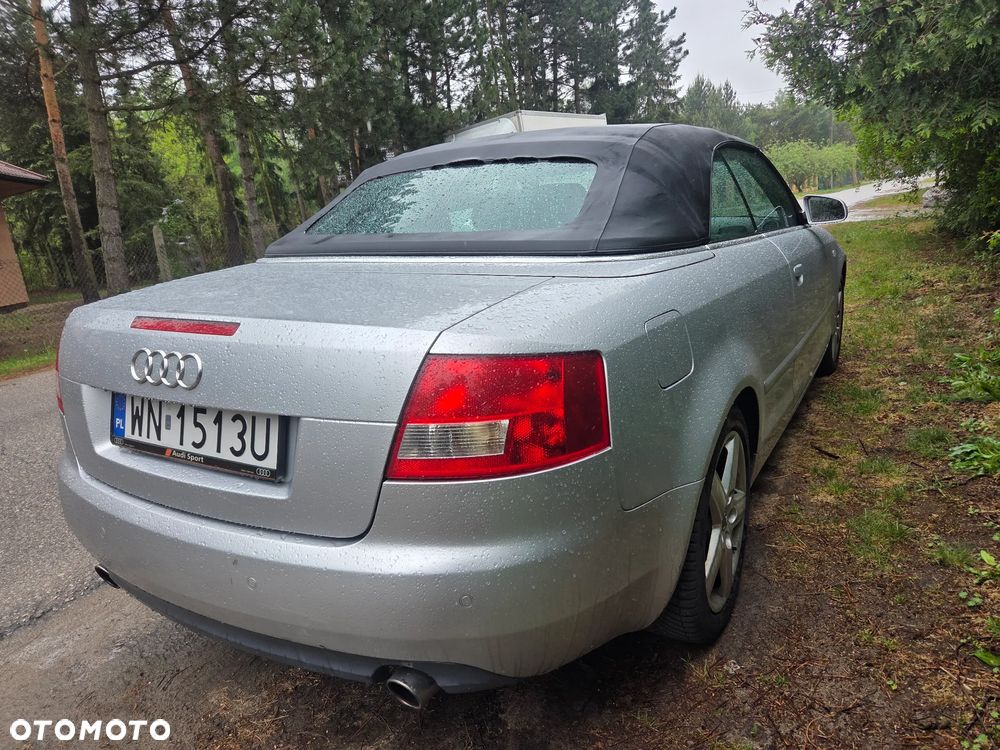 Audi A4 Cabrio - 4