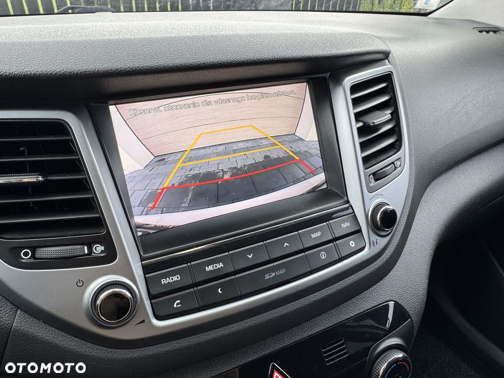 Hyundai Tucson blue 1.7 CRDi 2WD Style - 26