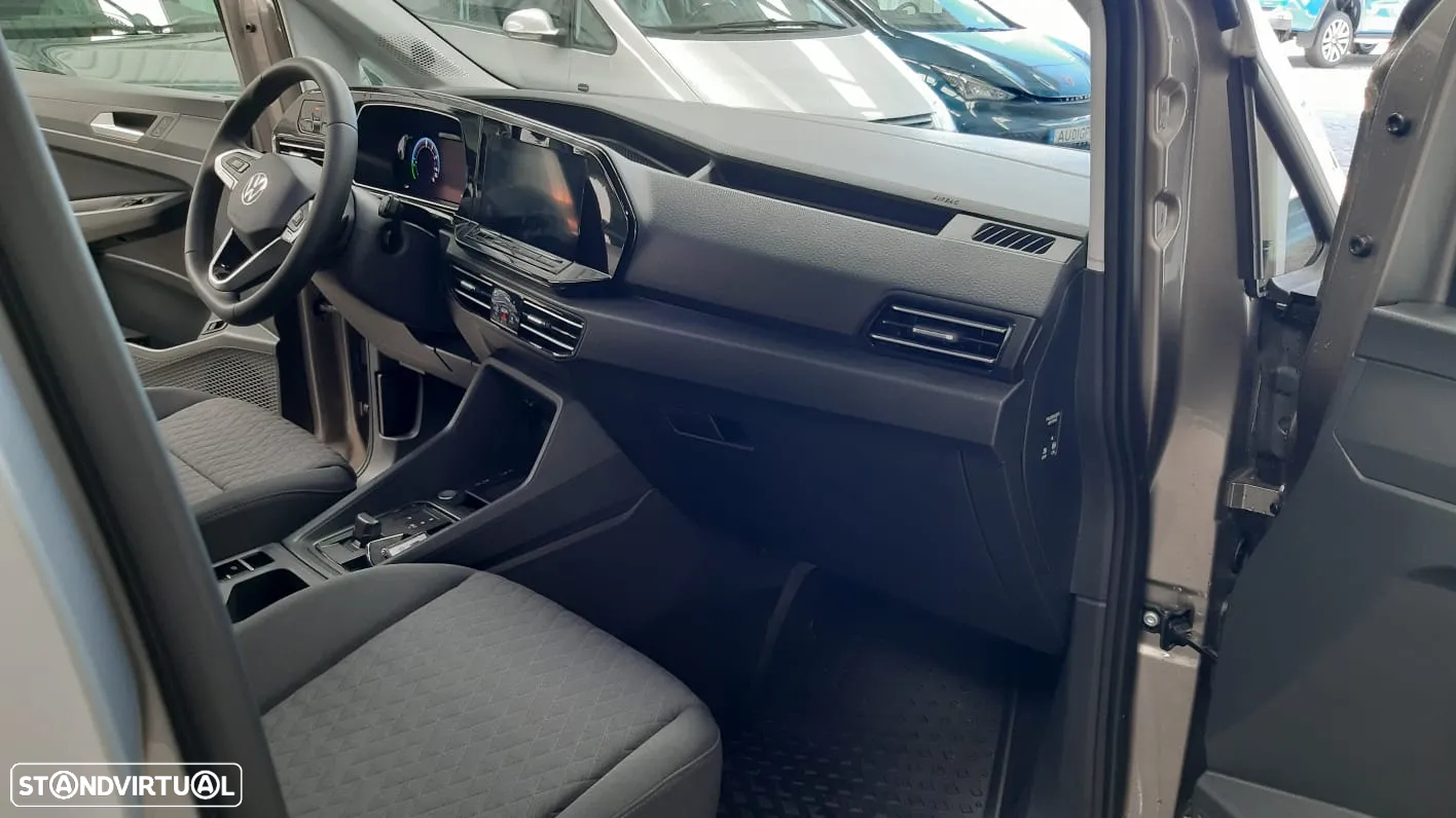 VW Caddy - 13