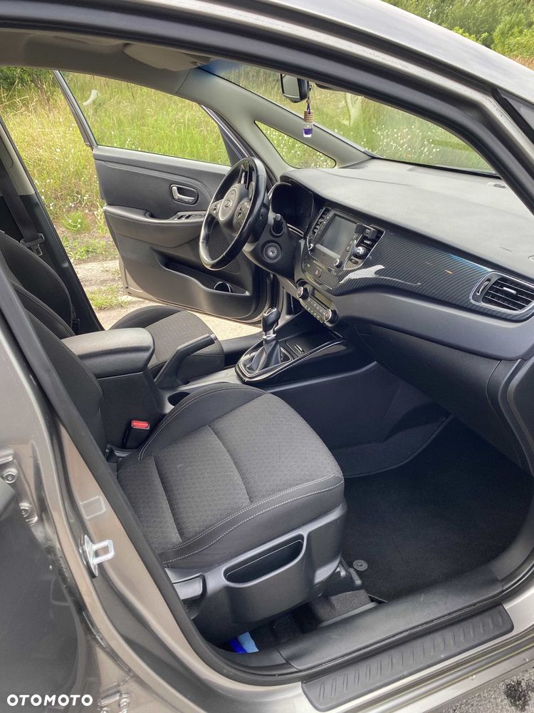 Kia Carens 1.6 GDI L 7os - 13
