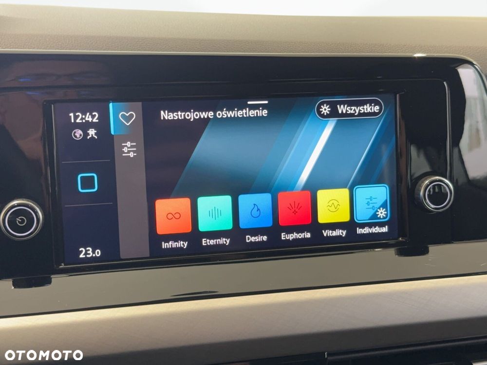 Volkswagen Golf Variant - 30