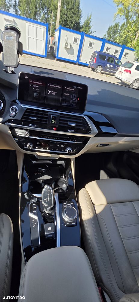 BMW X3 xDrive20d AT xLine - 8