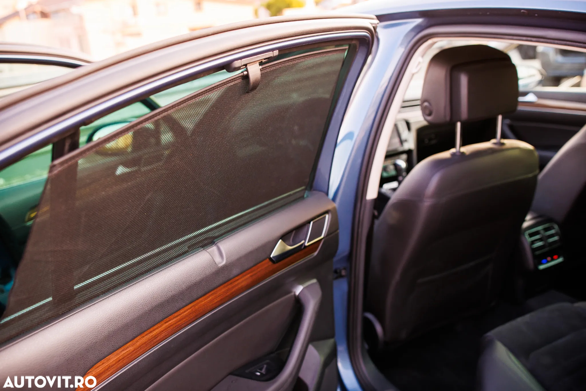 Volkswagen Passat Variant 2.0 TDI DSG 4Motion Highline - 25