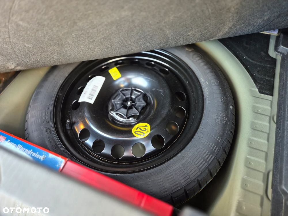 Opel Corsa 1.4 Color Edition - 26