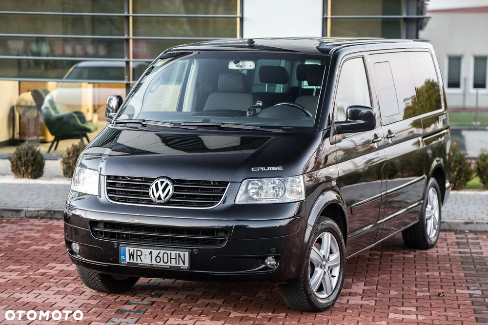 Volkswagen Multivan - 1