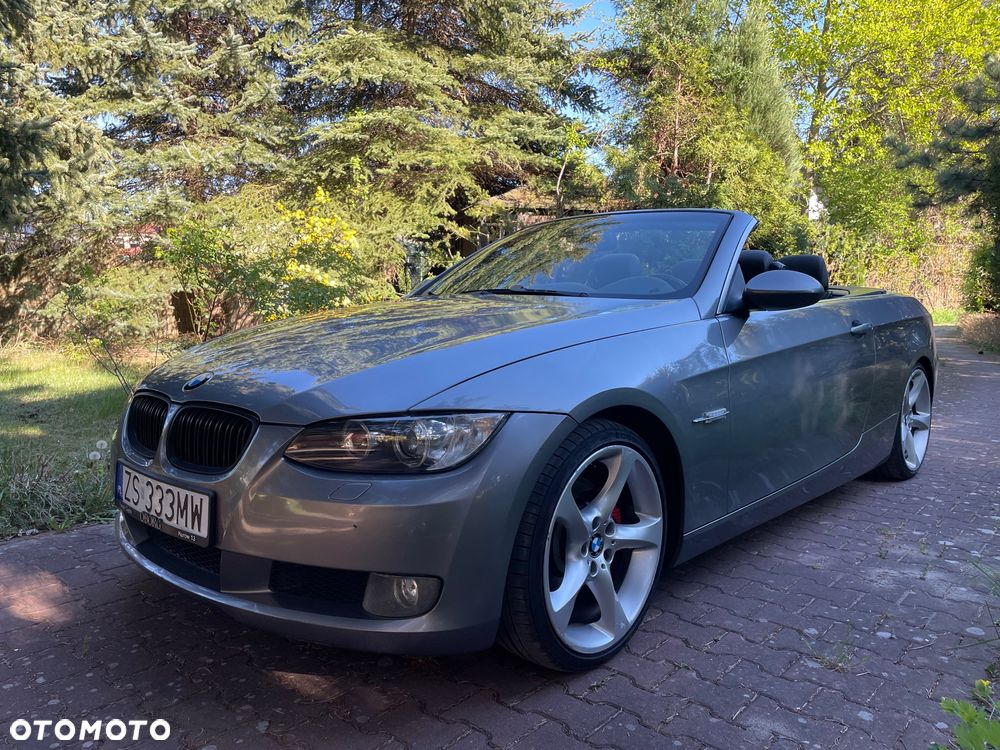 BMW Seria 3 325i Cabrio - 11