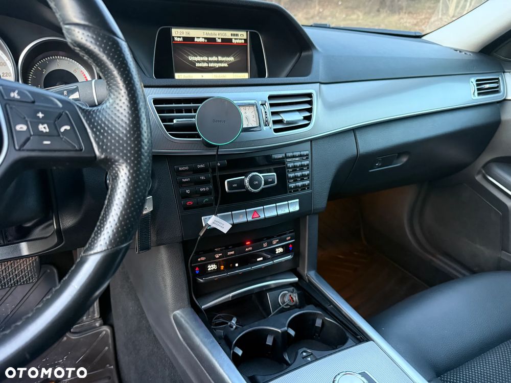 Mercedes-Benz Klasa E 250 BlueTEC 4Matic 7G-TRONIC Avantgarde - 9