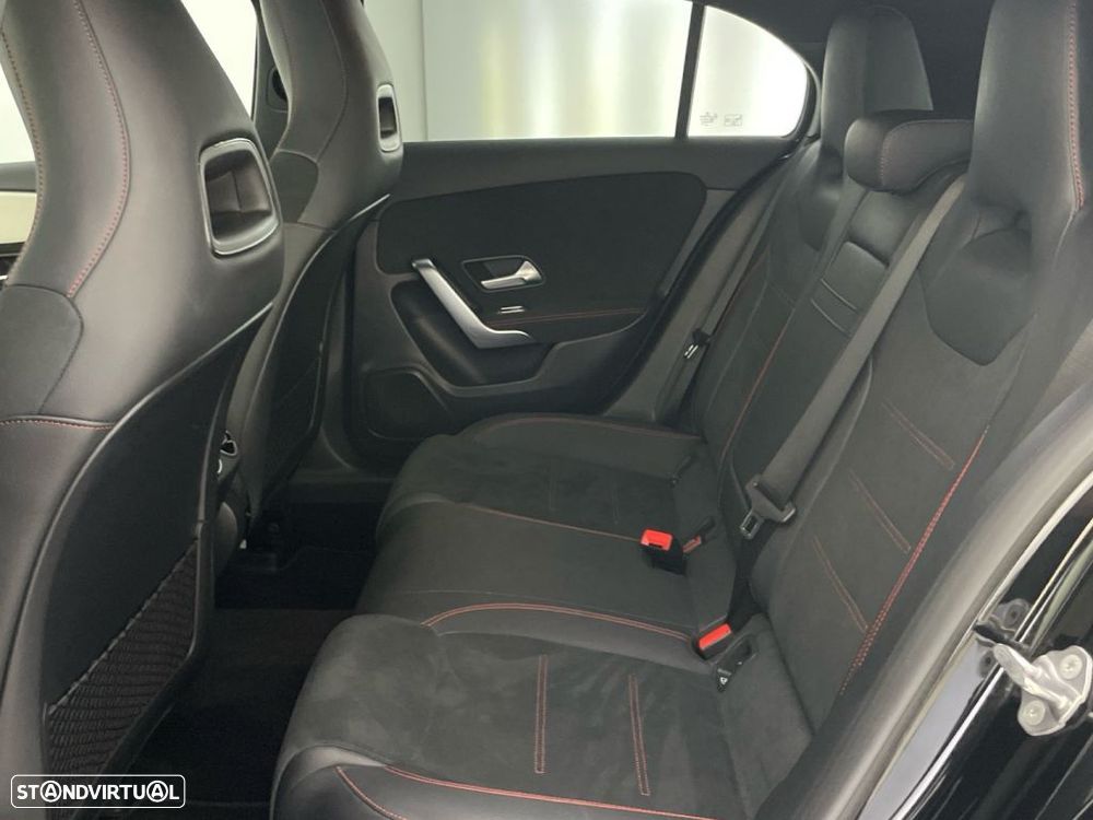 Mercedes-Benz A 250 e - 12