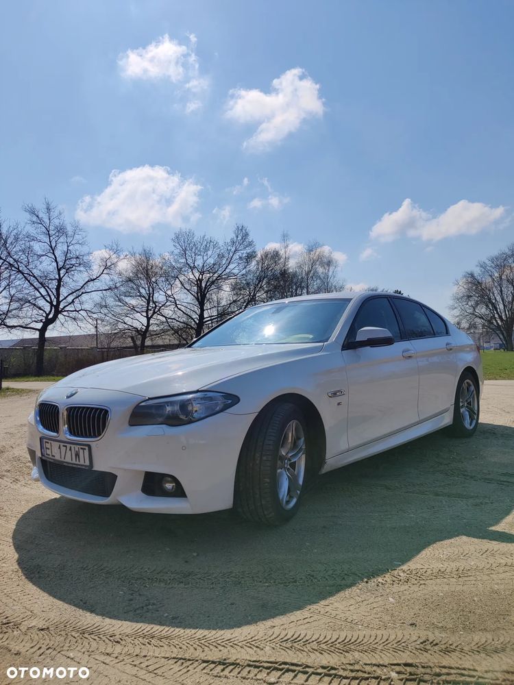 BMW Seria 5 520d xDrive Luxury Line - 3