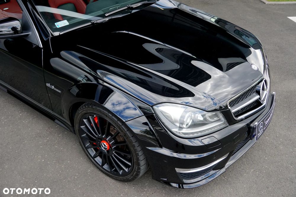 Mercedes-Benz Klasa C 63 AMG - 10
