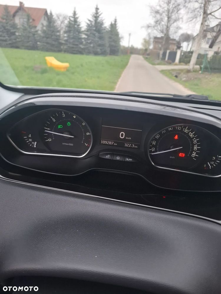 Peugeot 208 1.2 PureTech Access - 9