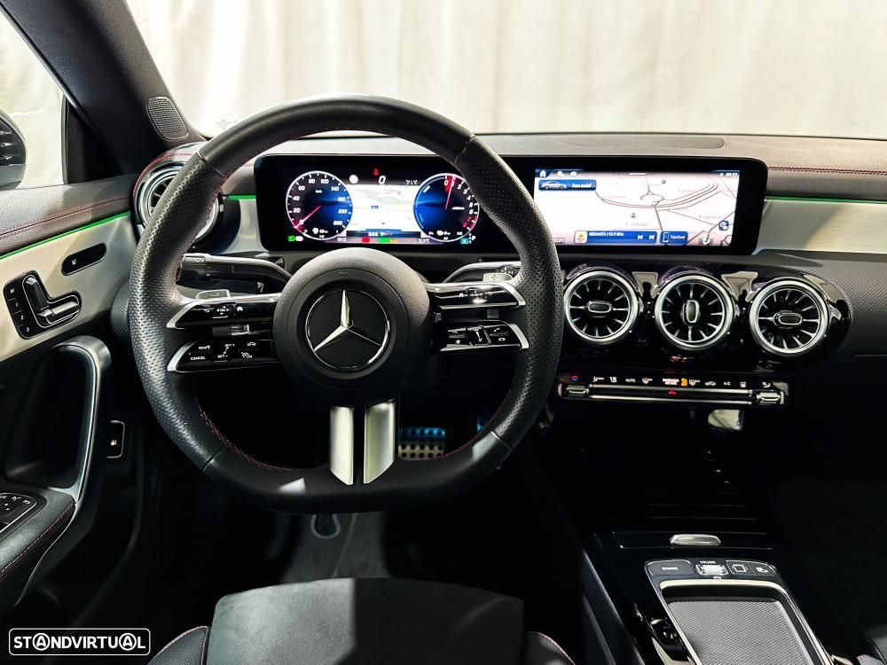 Mercedes-Benz CLA 250 e 8G-DCT AMG Line - 19