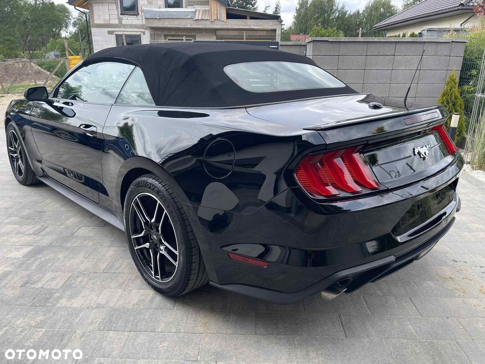 Ford Mustang 2.3 EcoBoost - 20