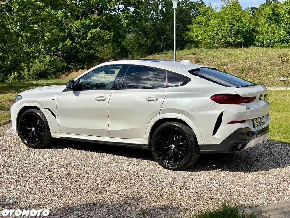 BMW X6 M50d - 15