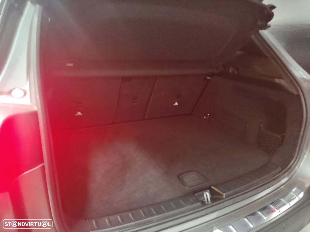 Mercedes-Benz GLA 180 d Progressive - 6