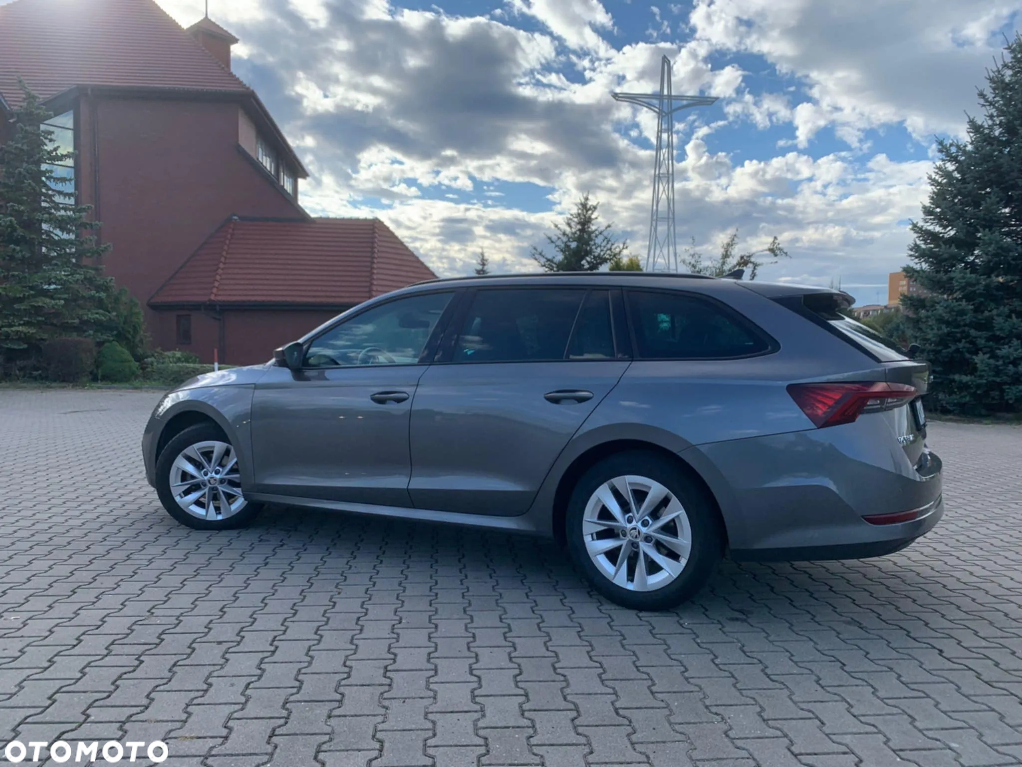 Skoda Octavia 2.0 TDI Ambition - 6