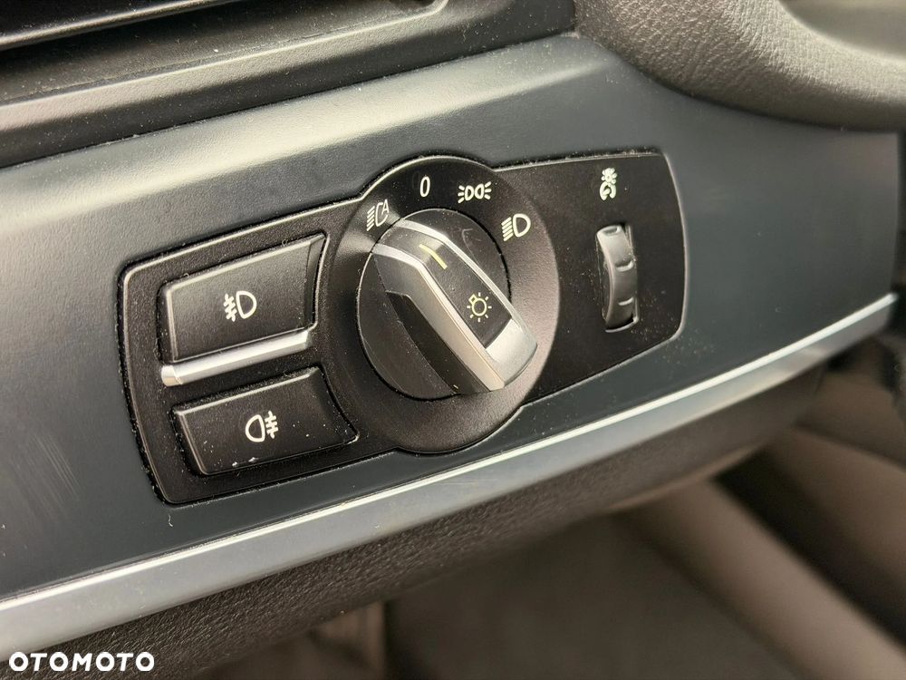 BMW X3 xDrive20d - 19