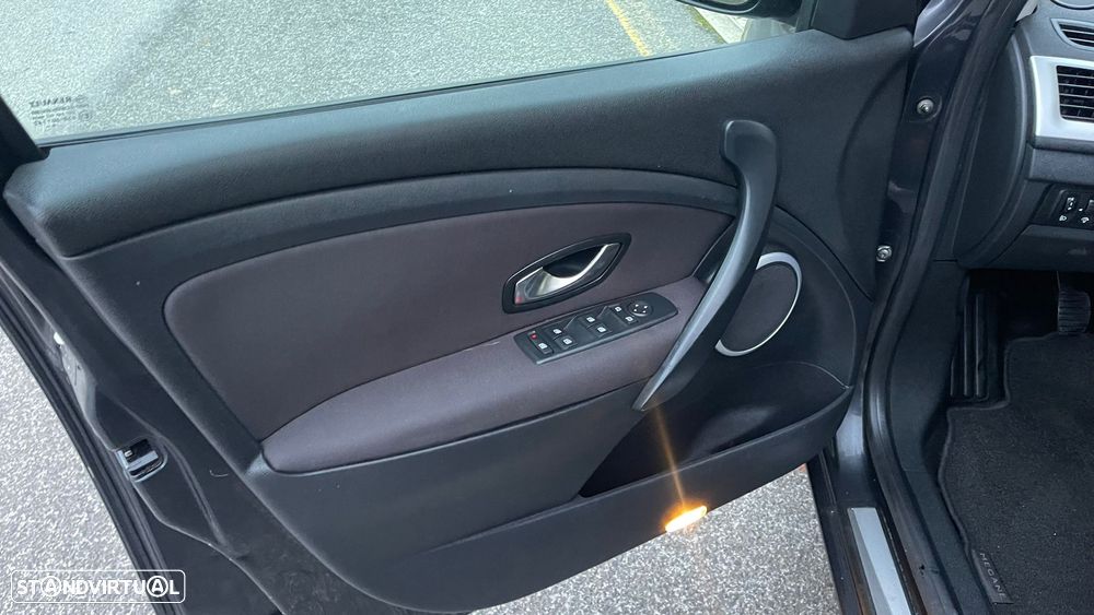 Renault Mégane Sport Tourer 1.5 dCi Dynamique - 13