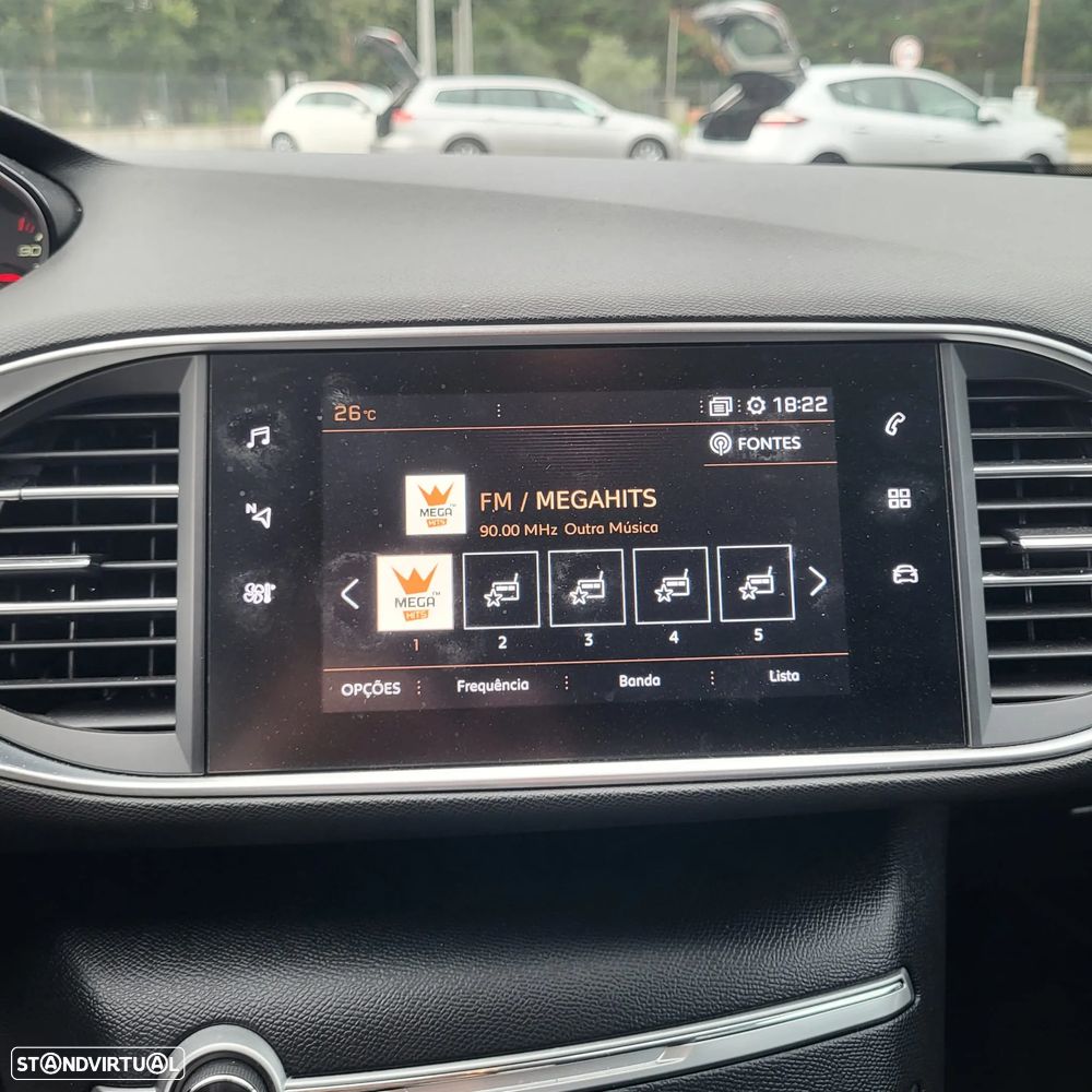 Peugeot 308 PureTech 130 GPF Stop & Start Style - 29